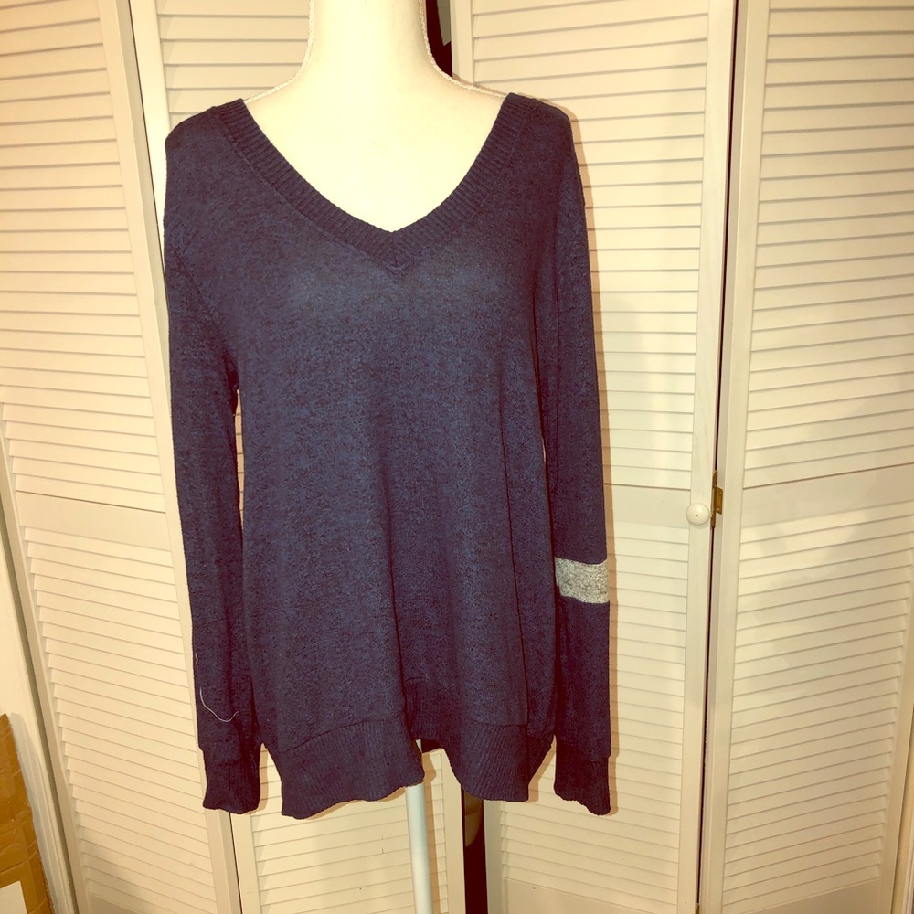 Freeloader navy blue super soft sweater